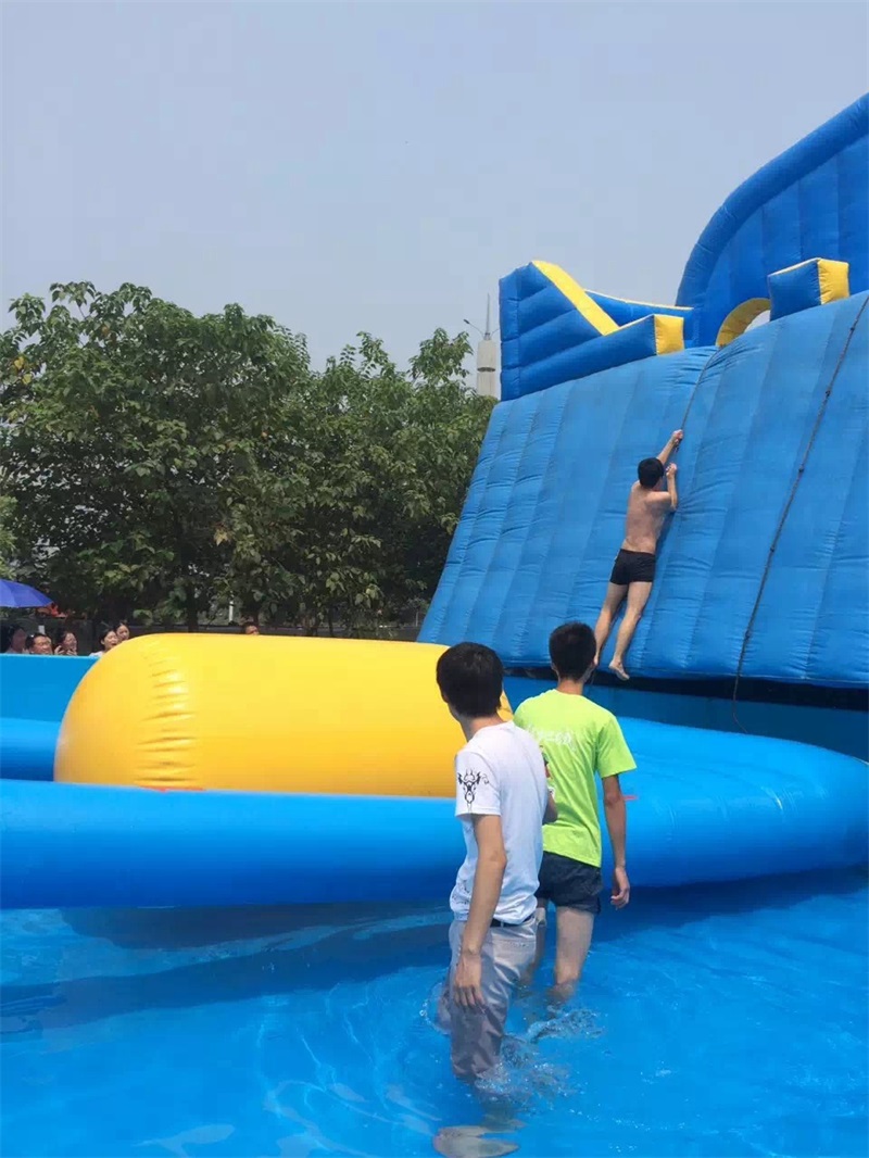 游乐设备